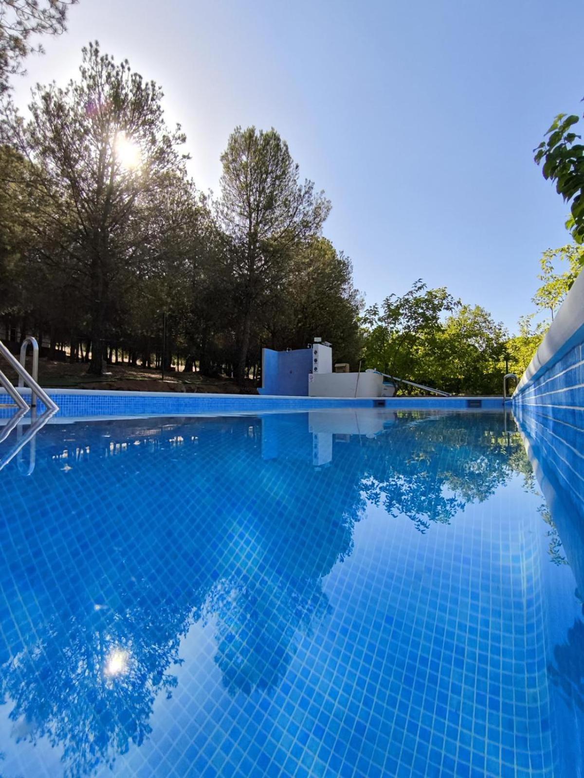Centro De Ocio Alua Casa Rural Iznajar Lago De Andalucia Экстерьер фото